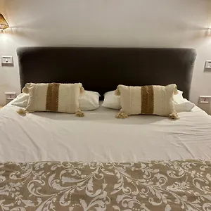 https://appartamento-via-lata.lecce-hotels.com